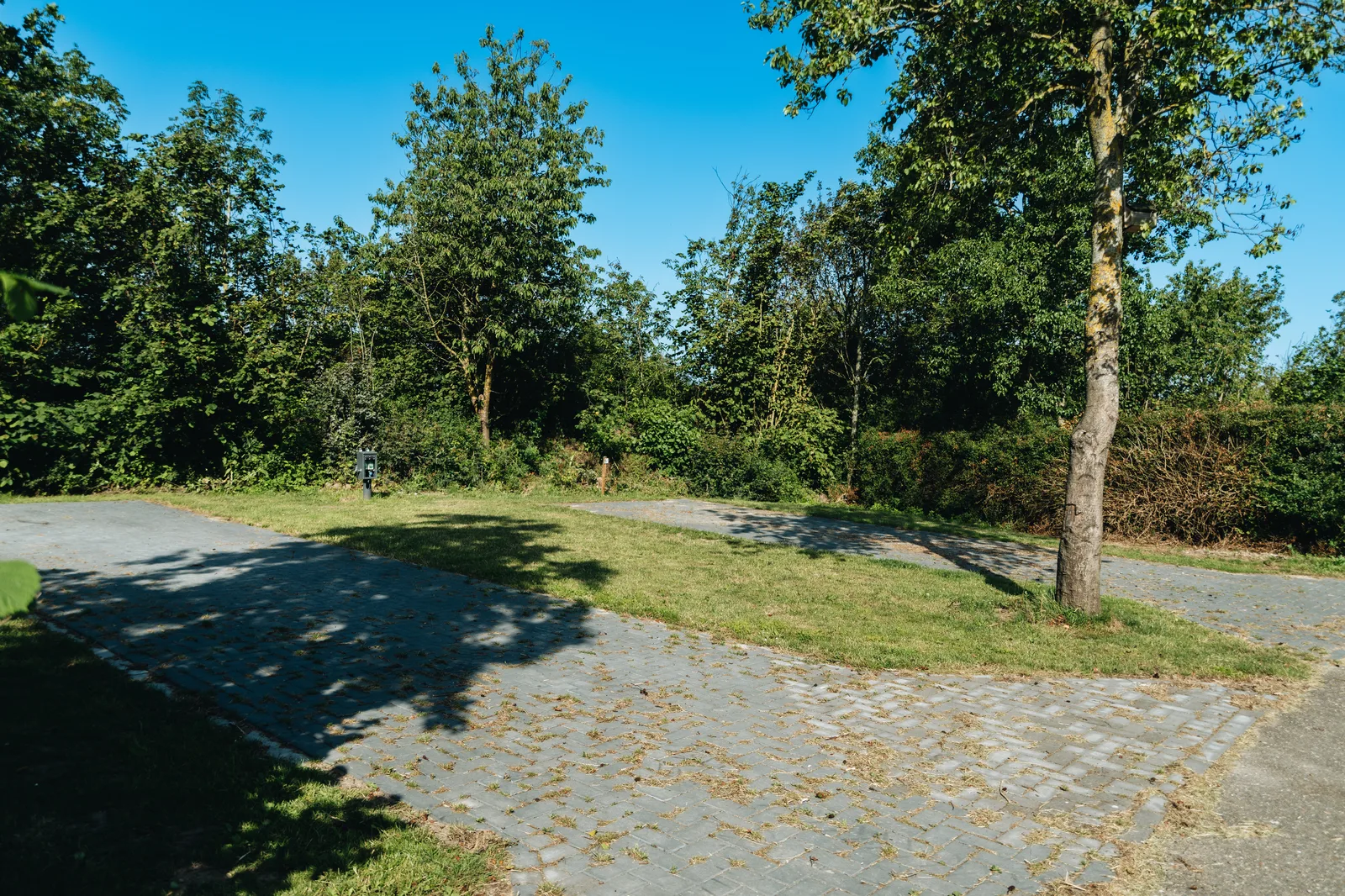 Wohnmobilstellplatz über 7.5m 4